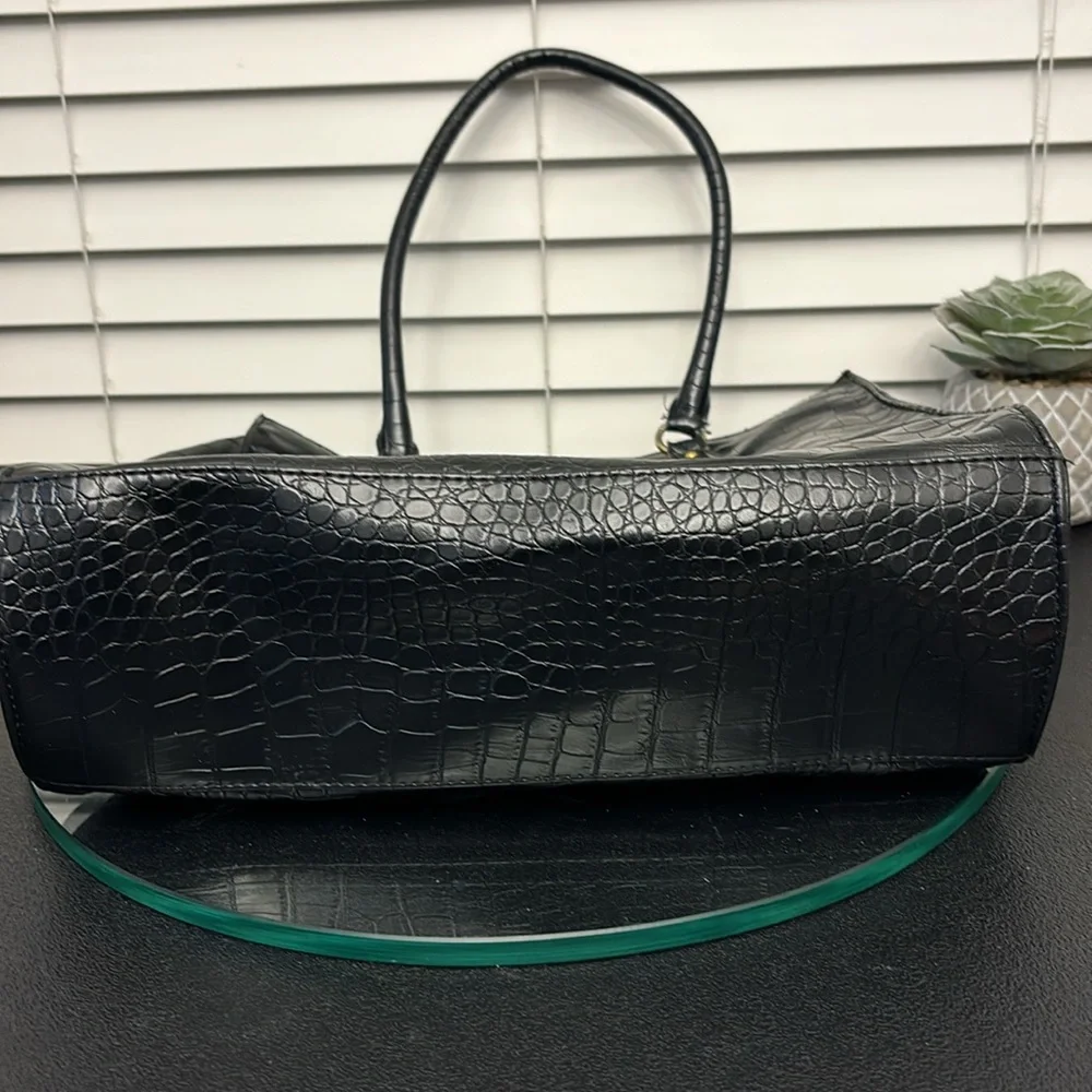 Tommy Hilfiger Black Crocodile-Embossed Open Tote Bag Gold Hardware - Picture 7 of 10